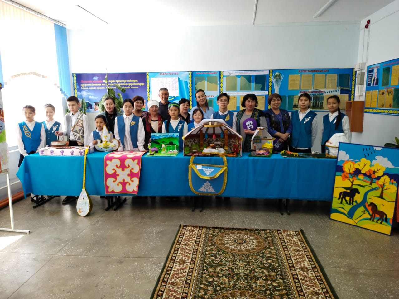 Ұлттық құндылықтар-тәрбиенің қайнар көзі» тақырыбымен «Ашық есік» күні өтті.