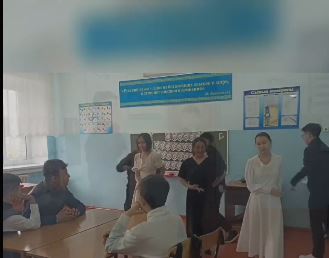 «1 мамыр—Қазақстанның халықтарының бірлігі күні»-атты сынып сағаты өтті.